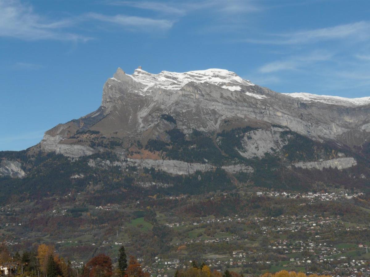 Vue Magnifique: Duplex Ski Retreat with Garage and Wi-Fi Saint-Gervais-les-Bains Exterior photo